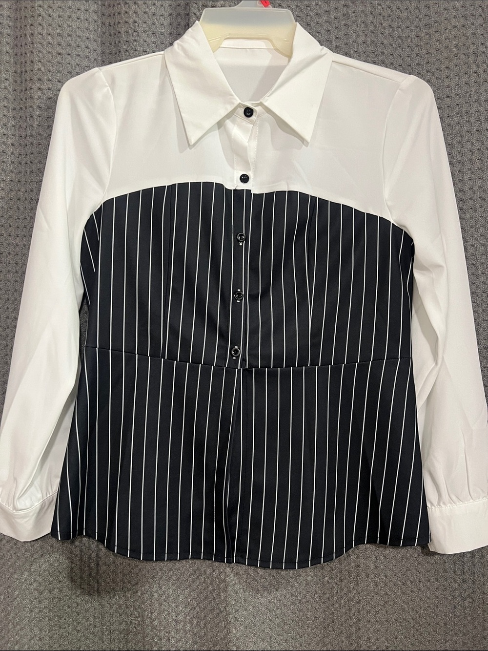🖤Women's Black & White Pinstripe Button-Front Blouse